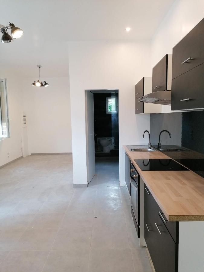 Appartement Dans Partie De Mas En Camargue Arles Eksteriør bilde