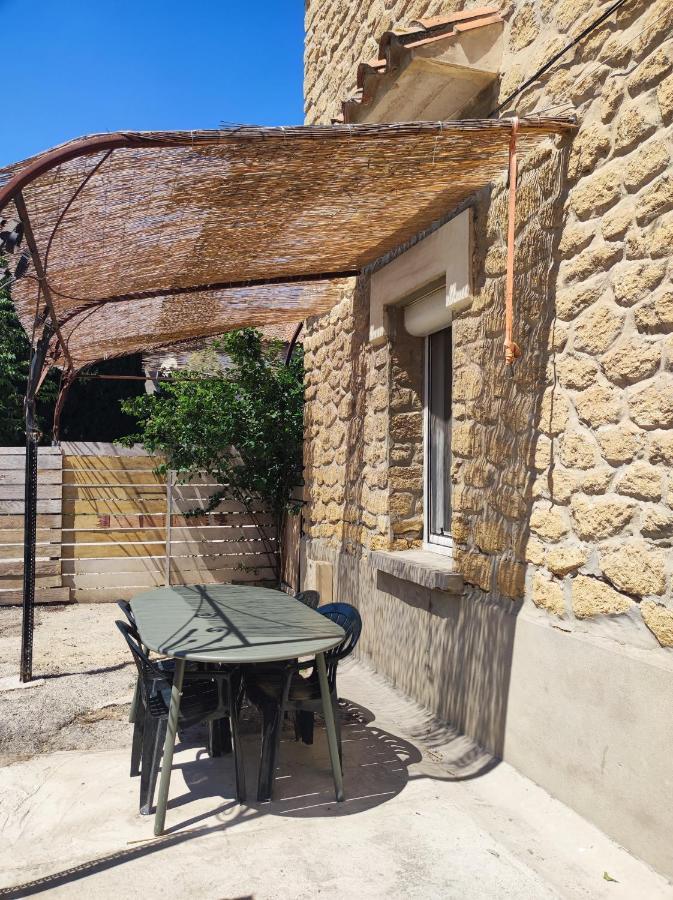 Appartement Dans Partie De Mas En Camargue Arles Eksteriør bilde